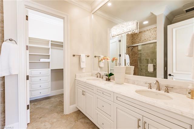 2450 Tarpon RD NAPLES, FL 34102 ,Listing ID
