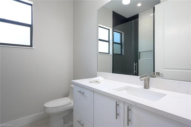 423 24th AVE NAPLES, FL 34120 ,Listing ID