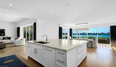 2160 Kingfish RD NAPLES, FL 34102 ,Listing ID