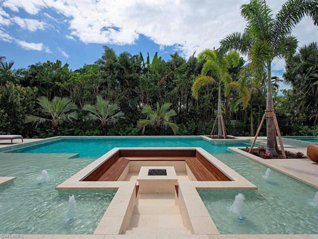 626 S Golf DR NAPLES, FL 34102 ,Listing ID