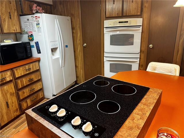 250 Indian Key LN Unit# 266 NAPLES, FL 34114 ,Listing ID