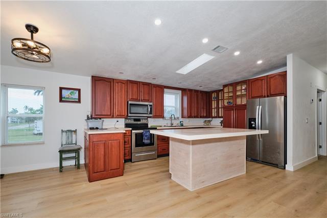 16820 Banyon DR FORT MYERS, FL 33908 ,Listing ID
