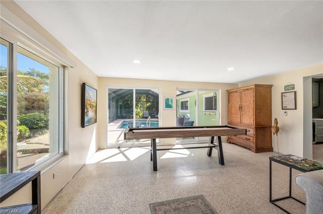 Game room featuring a wealth of natural light