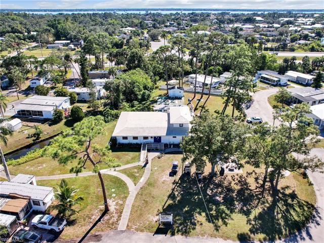 118 Flame LN NORTH FORT MYERS, FL 33917 ,Listing ID