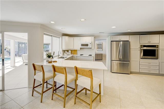660 14th AVE NAPLES, FL 34102 ,Listing ID