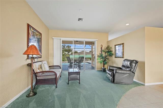 1101 SE 23rd TER CAPE CORAL, FL 33990 ,Listing ID