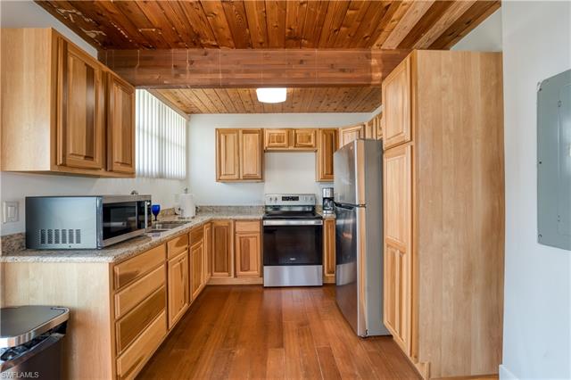 405 Riverside DR EVERGLADES CITY, FL 34139 ,Listing ID