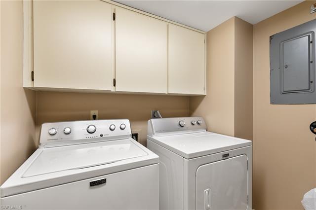 Newer Maytag W/D, AC 2020, Hot water heater 2018