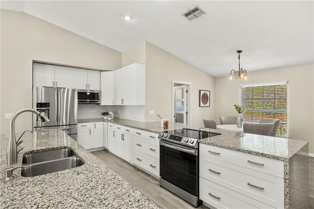 814 Louis AVE LEHIGH ACRES, FL 33972 ,Listing ID