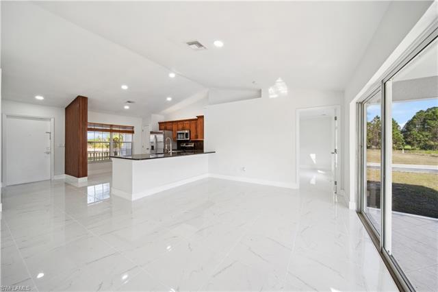 2901 25th ST LEHIGH ACRES, FL 33976 ,Listing ID