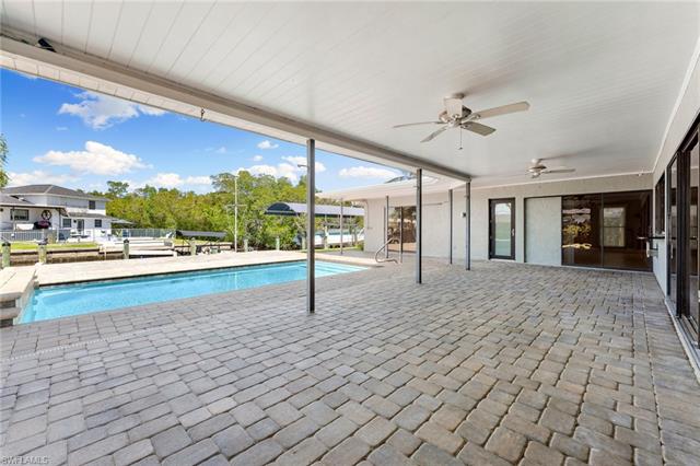 124 E North Shore AVE NORTH FORT MYERS, FL 33917 ,Listing ID