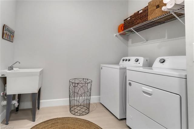 Convenient main floor laundry