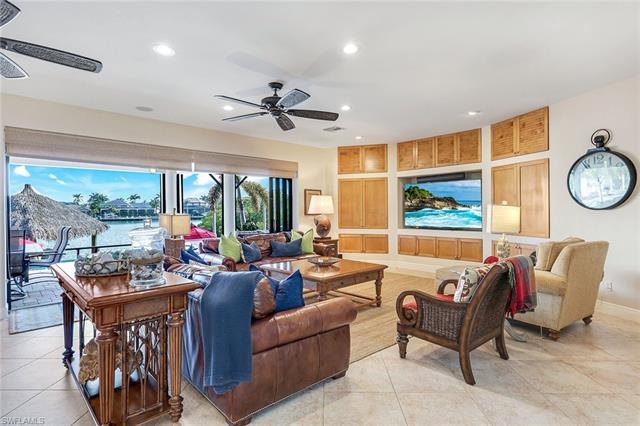685 Embassy CT MARCO ISLAND, FL 34145 ,Listing ID