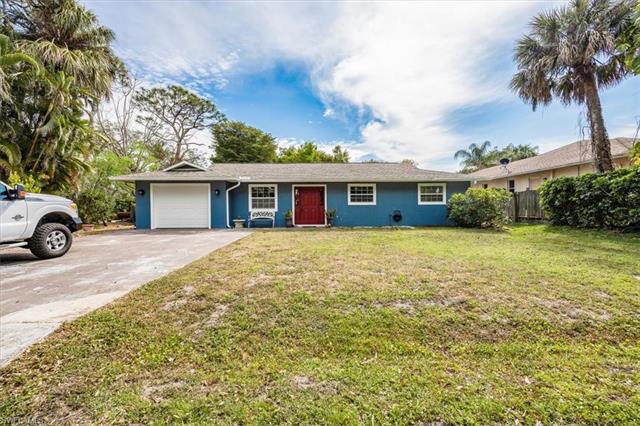 27111 Edgewood ST BONITA SPRINGS, FL 34135 ,Listing ID