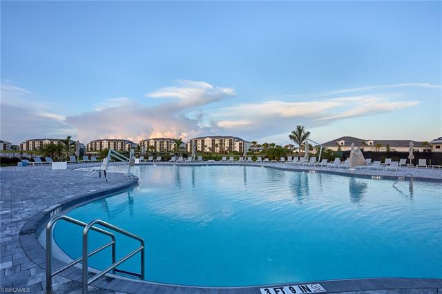 Club House Pool