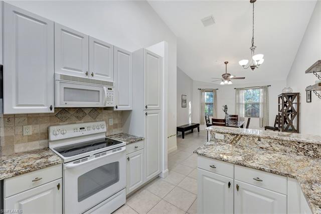 1355 Mariposa CIR Unit# 6-202 NAPLES, FL 34105 ,Listing ID